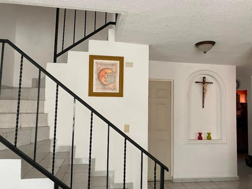 Imagen 1 de 12 de Casa Sola En Venta Fracc La Hacienda Iii