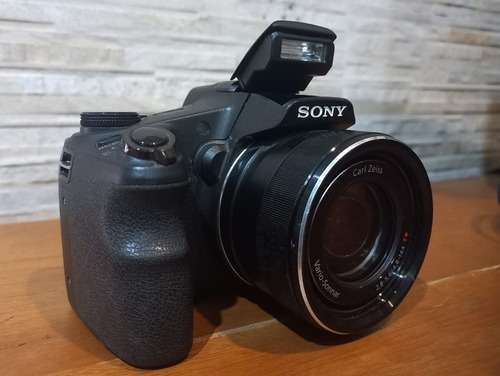 Câmera Sony Dsc Hx200v