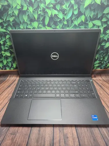 Notebook Dell Vostro 3520 Metal Core I7 1255u / 16 / 512