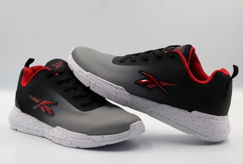 Zapatos reebok negro originales top