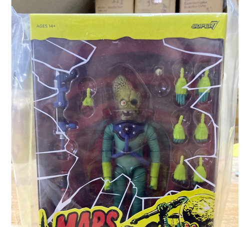 Martian Smashing Marciano Mars Attack Super 7 Ultimates