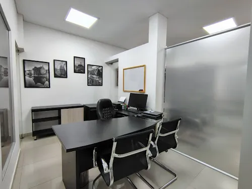 Casas En Arriendo Laureles 743-7490
