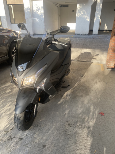 Moto Nueva Con Su Documentación Al Día . Primera Revisión Ok
