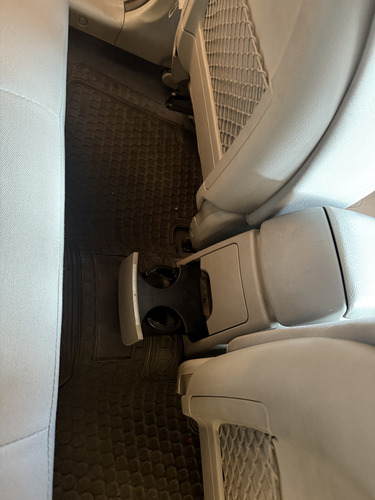 Kia Cerato 5D 1.6 Mec