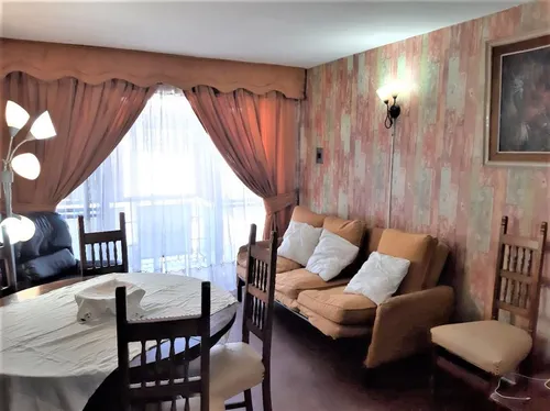 Departamento En Venta De 3 Dorm. En La Reina