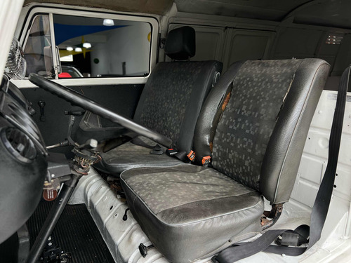 Volkswagen Kombi 1.6 Std 3p