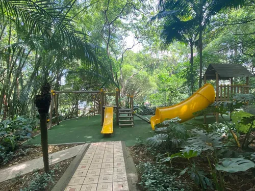 Apartamento En Venta En El Poblado, Los Balsos. Cod V12659