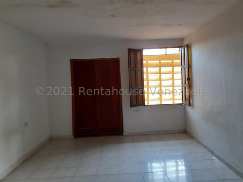 Imagen 12 de 25 de Julio Latouche Rentahouse Carabobo Vende Casa La Esmeralda 22-8652 Jj33
