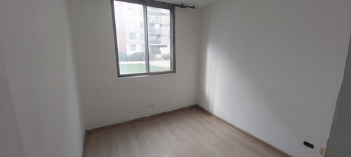 Amplio Departamento En Venta En Un Primer Piso