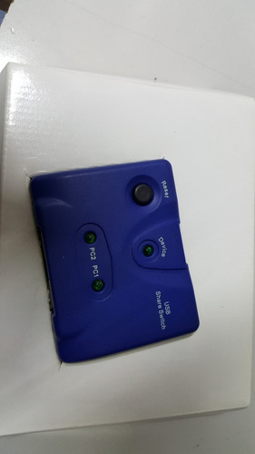 Switch Usb Para Conexion De 2 Pcs (Usado)