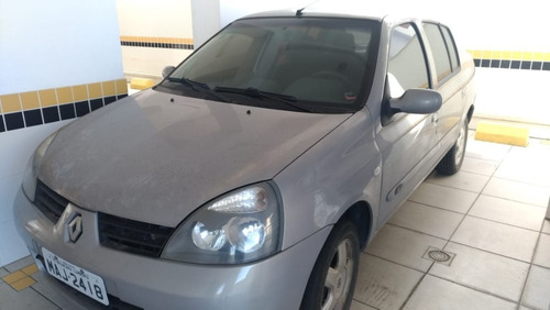 Renault Clio Sedan Privilege 1.0 16v . Hi Flex