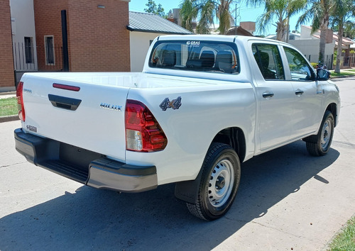 Toyota Hilux 2.4 Cd Dx 150cv 4x4