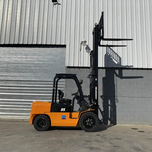 Imagen 3 de 13 de Autoelevador 3500kg 3.5 Toneladas Triple Torre 4.5m
