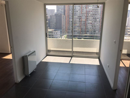 Departamento En Venta De 2 Dorm. En Santiago