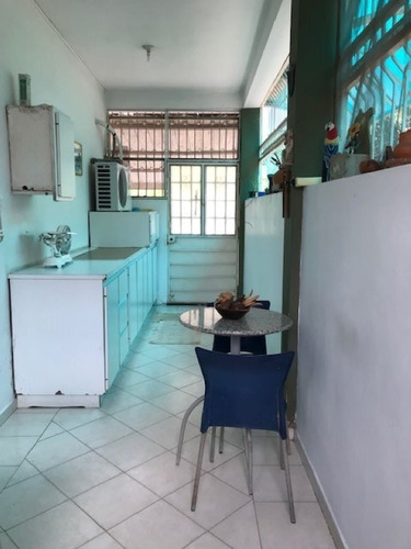 Imagen 15 de 27 de Florelia Mota Vende Casa En Las Morochas De San Diego