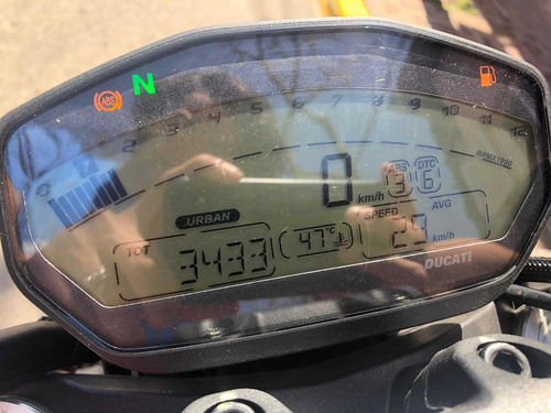 Ducati Monster 821