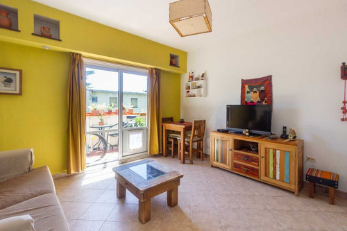 Venta 3 Ambientes Barrio Kennedy Versalles