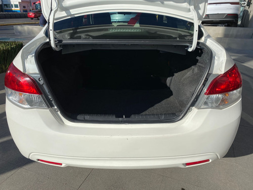 Dodge Attitude 1.2 Se At