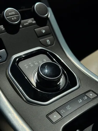 Land Rover Evoque 2.0 Se Si4