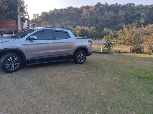 Fiat Toro 1.3 Freedom 16v Turbo Flex 4x2 Aut. 4p