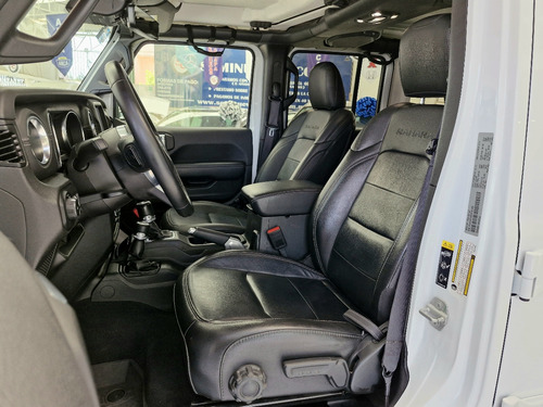 Jeep Wrangler 3.7 Unlimited Sahara 3.6 4x4 At