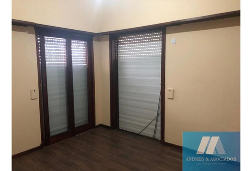 Imagen 6 de 6 de Venta Casa Muñiz