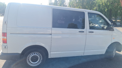Volkswagen Transporter 1.9 I Comfortline Porton Doble 802