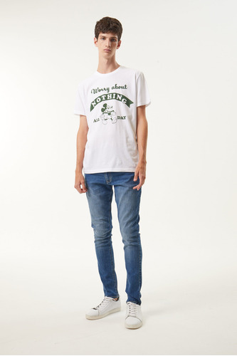 Imagen 3 de 7 de Remera Estampada Mc Disney Blanco
