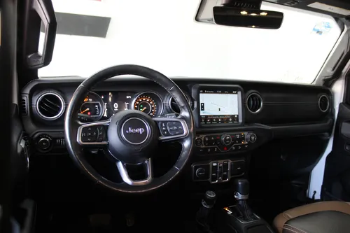 Jeep Wrangler 3.7 Sahara 4x4 At