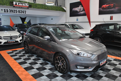 Ford Focus Focus Hatch Titanium 2.0 PowerShift