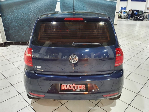 Imagem 10 de 11 de Volkswagen Fox 1.6 Mi 8v 2014