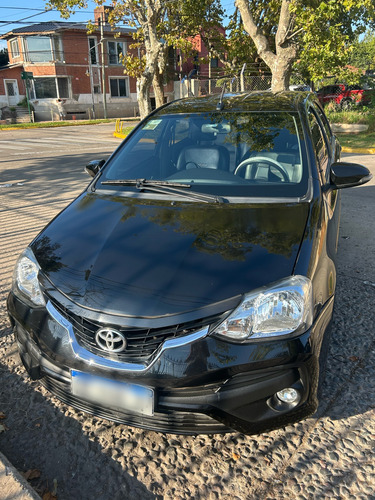 Toyota Etios 1.5 Platinum At