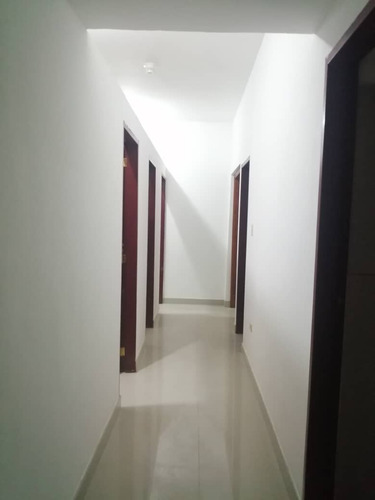Imagen 3 de 19 de En Venta Clinica Quirurgica, Nueva Barcelona