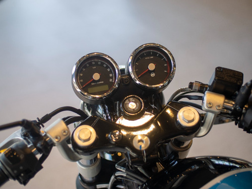 Imagen 14 de 25 de Royal Enfield Continental Gt 650 Azul Reserva Disponible
