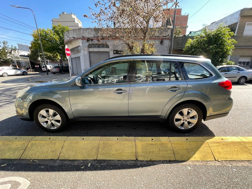 Subaru Outback 2.5 Awd 6mt Xs 173cv 2010