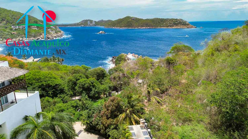 Frente Al Mar: Lote Único Para Un Proyecto De Alto Nivel Con Vistas Inigualables