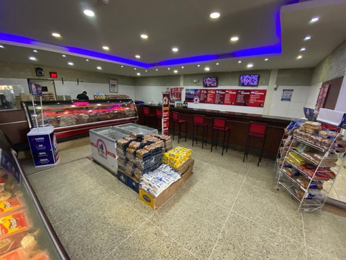 Imagen 10 de 18 de Fondo De Comercio Av Industrial En El Centro Comercial Polígono Fg