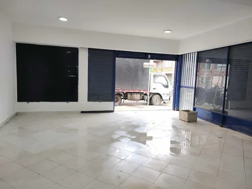 *arriendo Espectacular Local Comercial*
