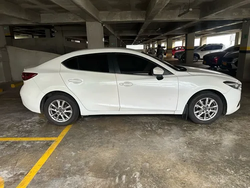 Mazda 3 2.0 Touring At