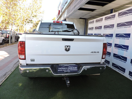Dodge Ram 1500 SLT 4X4 3.6 AT