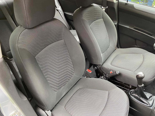 Imagen 10 de 13 de Chevrolet Beat 2020 1.2 Lt Sedan
