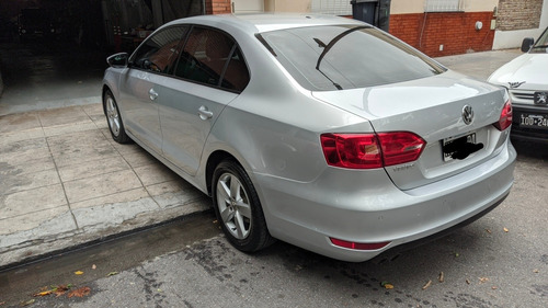 Volkswagen Vento 2.5 Luxury 170cv 2011
