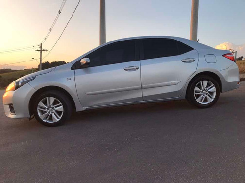 Toyota Corolla 2016 1.8 16v Gli Upper Flex Multi-drive 4p