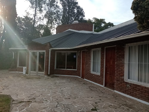 Imagen 24 de 26 de Casa Quinta En Venta De 4000m2 Ubicado En Tortuguitas