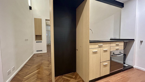 Alquiler Departamento 2 Ambientes Pb, Gran Patio. Recoleta.