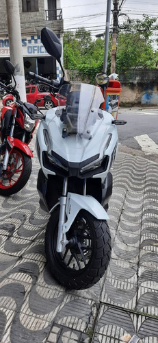 Imagem 7 de 10 de Honda Adv 150. 2021 (1200km) Nova Finac. Ate 48x C/c Ate 18x