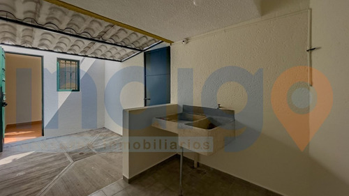 Imagen 19 de 30 de Casa En Venta En Loma Dorada