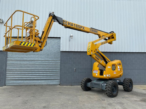 Imagen 4 de 14 de Brazo Articulado Diesel 4x4 18m Haulotte JLG Genie Manitou