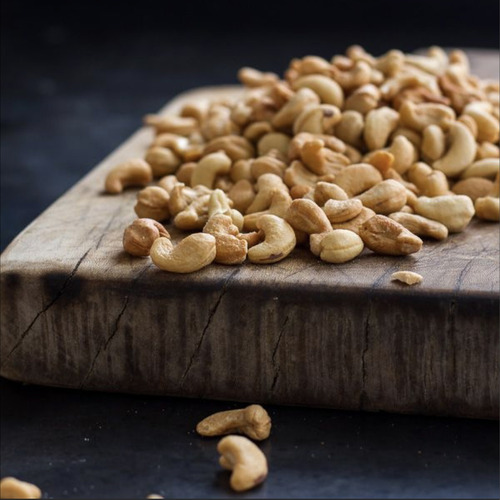 Premier Nuez De La India Con Sal Resellable 1 Kilo