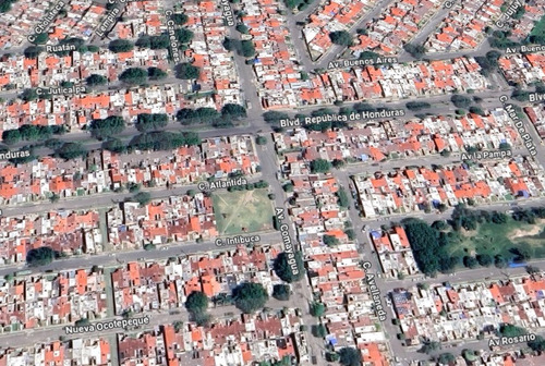 Sk01- Casa En Remate Bancario En C. Atlantida, Hacienda De Santa Fe, Jal. (65% Debajo De Su Valor Comercial, Solo Recursos Propios)